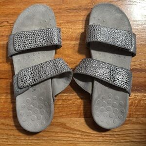 Vionic Slide Sandals Size 10